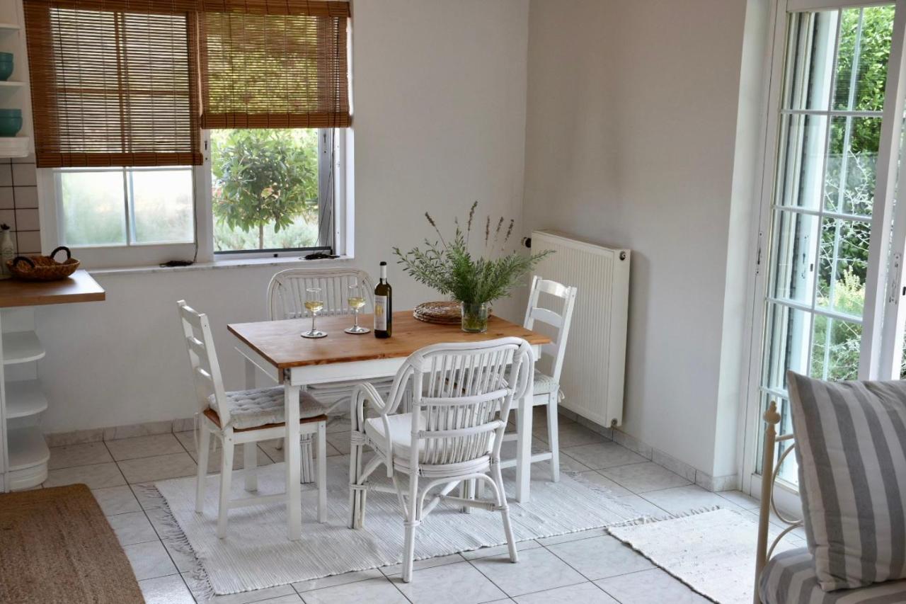 Apartament House Chalkís